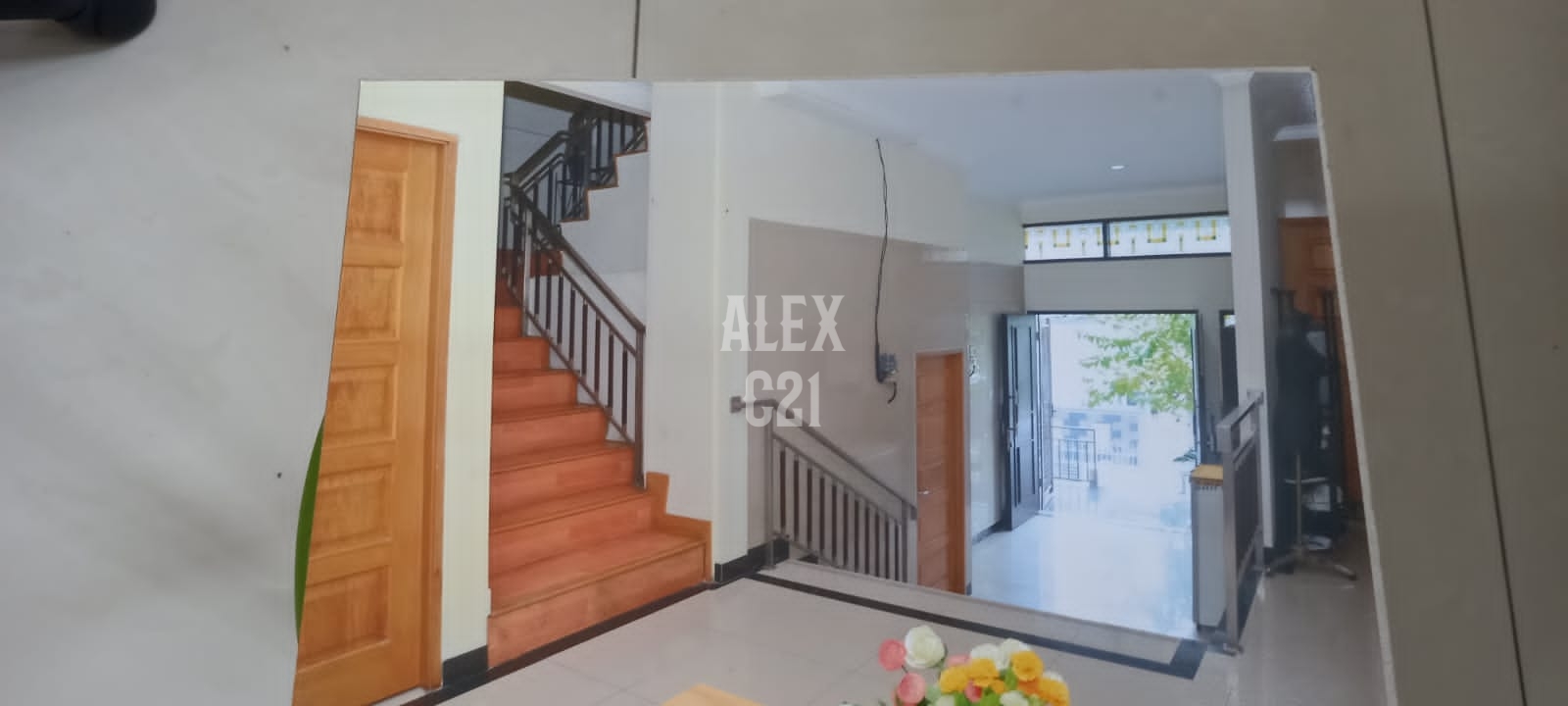 Rumah Dijual 3 Lantai Dengan 14 Kamar Tidur di Sunter Mas