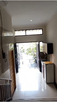 Rumah Dijual 3 Lantai Dengan 14 Kamar Tidur di Sunter Mas