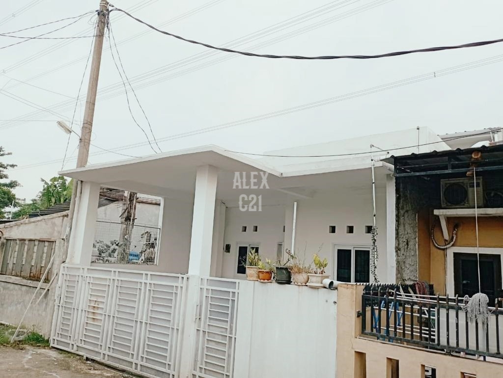 Rumah Dijual di Perumahan Griya Azzahra Serua Indah Ciputat