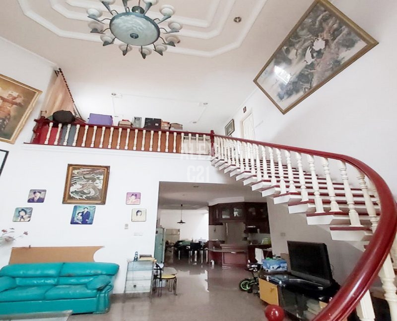 Jual Komplek Mewah Kebun Jeruk Intercon, Kebon Jeruk, Jakarta