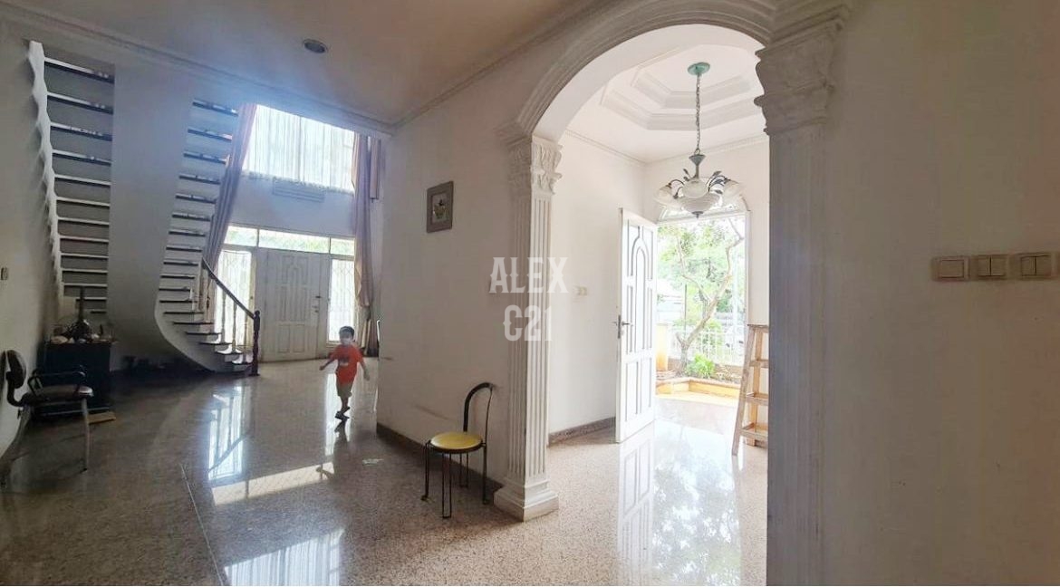 Jual Komplek Mewah Kebun Jeruk Intercon, Kebon Jeruk, Jakarta