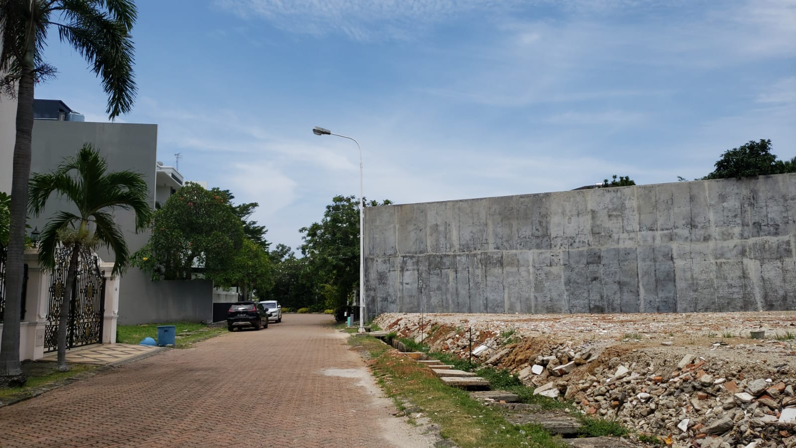 Dijual Cepat di bawah NJOP Kavling Pantai Mutiara, Jakarta Utara