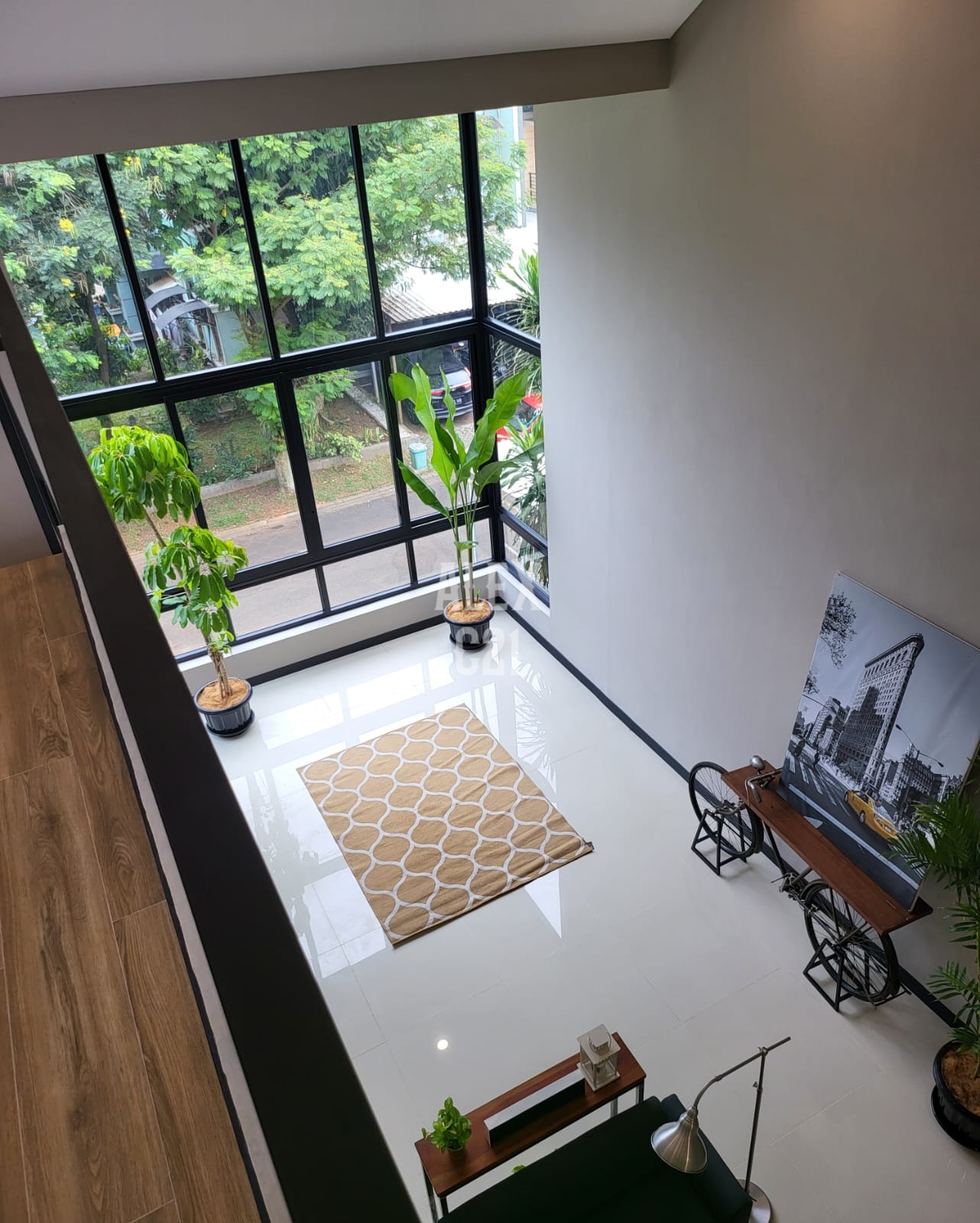 Dijual Rumah Baru Semifurnished 3,5 Lantai di Pondok Indah