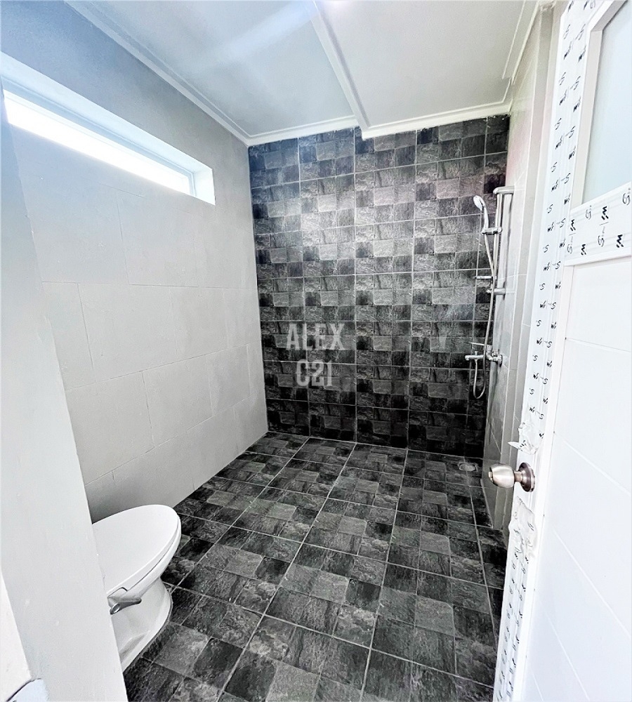 Dijual Rumah Baru 3 Lantai Design Minimalis di Pesanggrahan