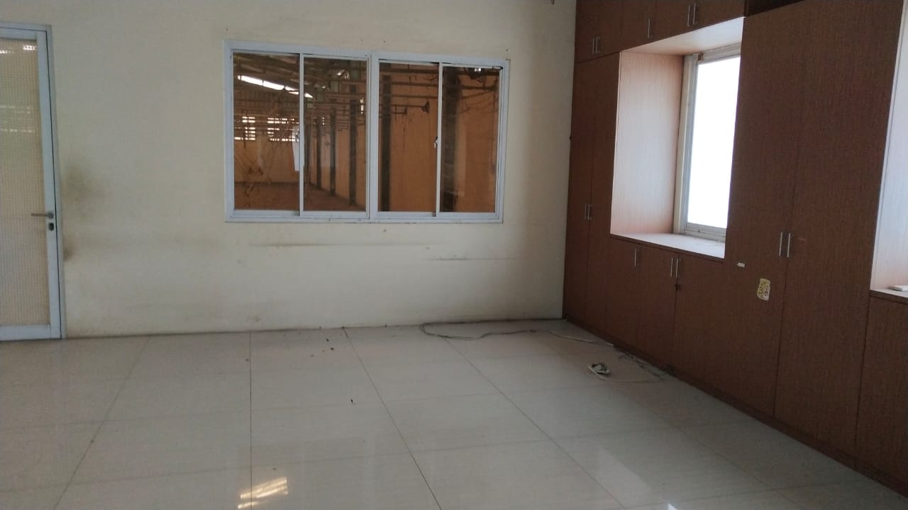 Dijual Pabrik dan Gudang  Jln. Iskandar Muda,Sewan, Tangerang