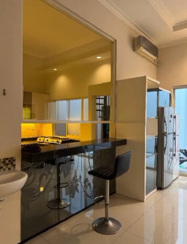 Jual Rumah Araya 1 GALAXY BUMI PERMAI Surabaya Timur