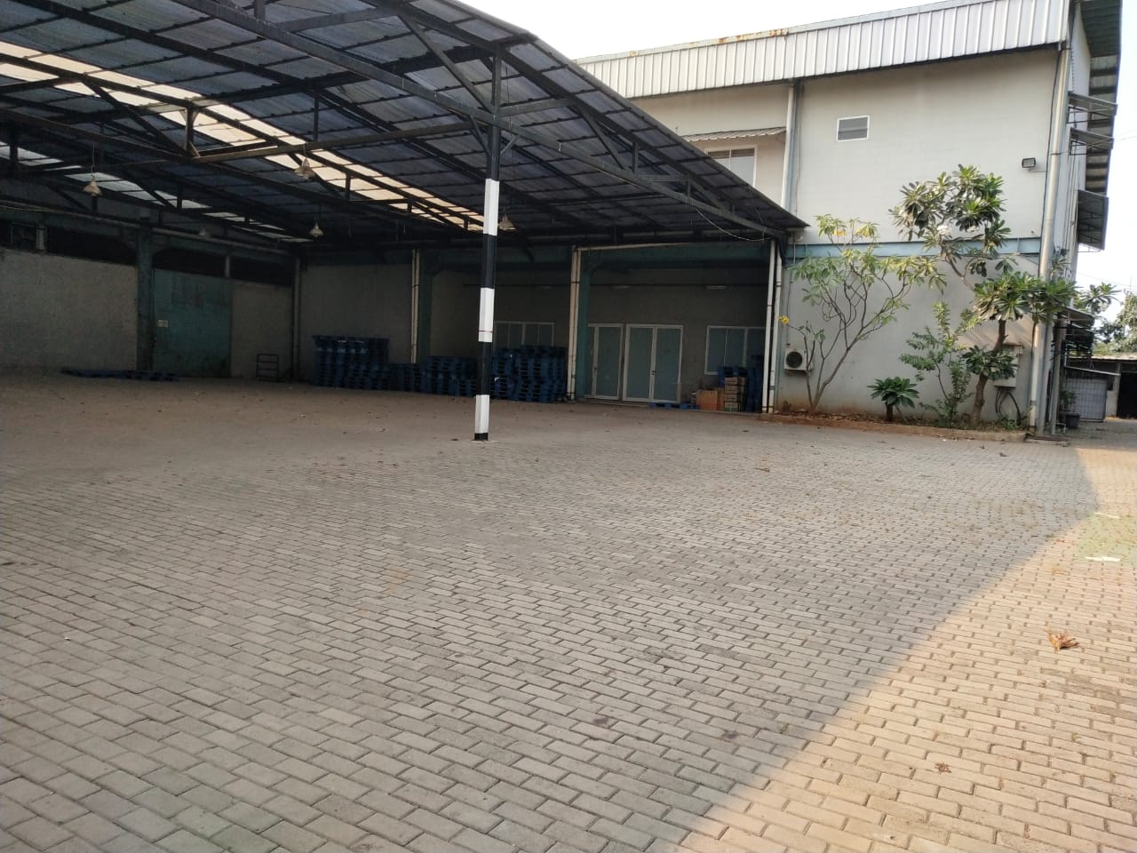 Dijual Pabrik dan Gudang  Jln. Iskandar Muda,Sewan, Tangerang