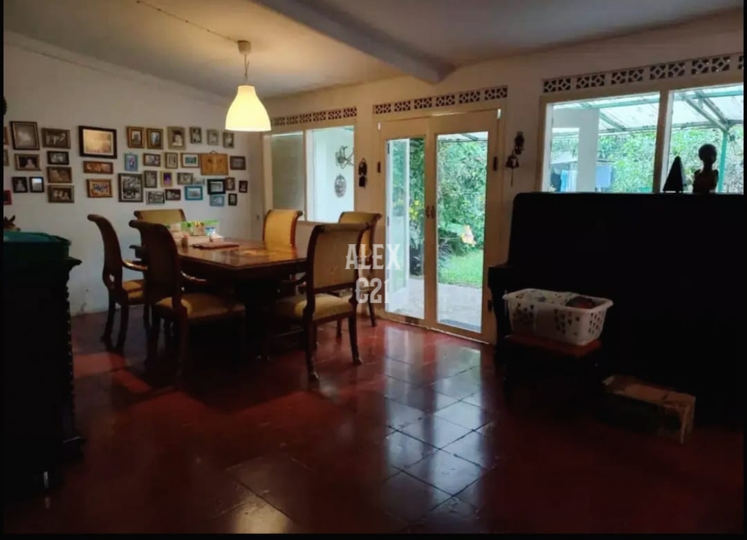 Rumah Asri, Sejuk, Strategis diLenteng Agung, pasar minggu