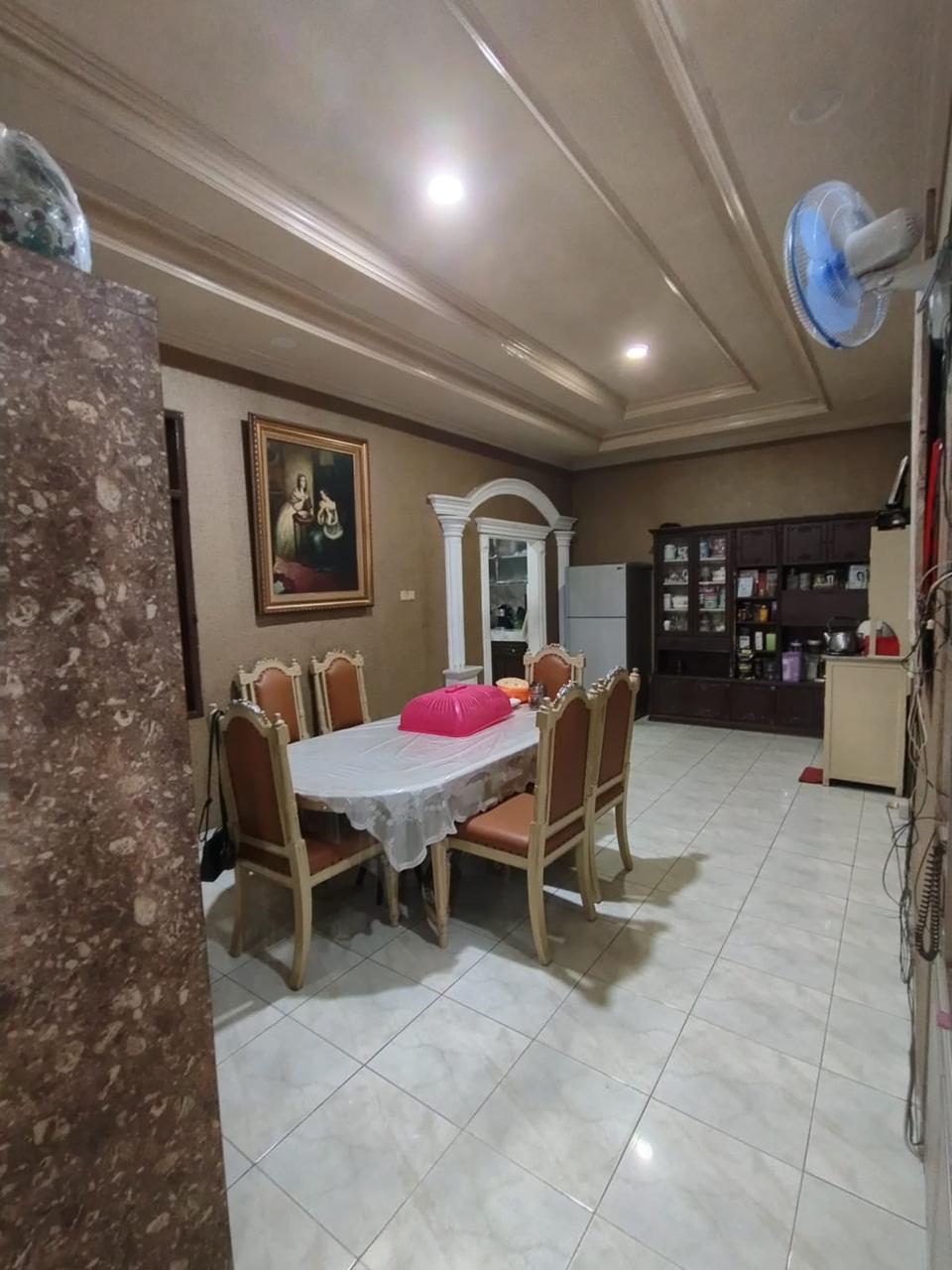 Dijual Rumah di Taman Palem Lestari, Cengkareng, Jakarta Barat