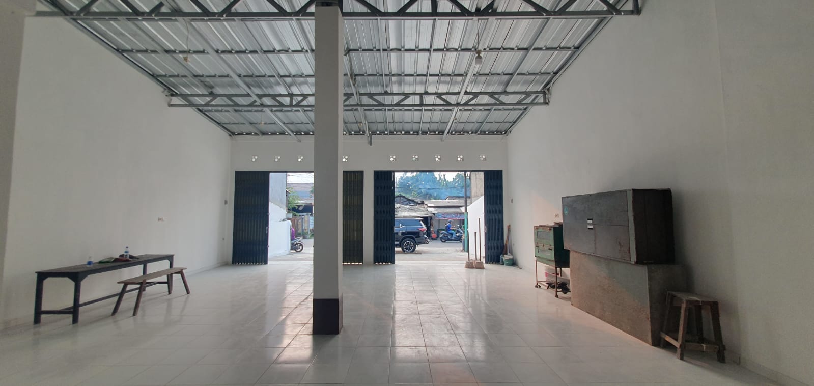 Dijual Rumah di Jalan Empu Barada, Kelapa Dua Karawaci Kabupaten