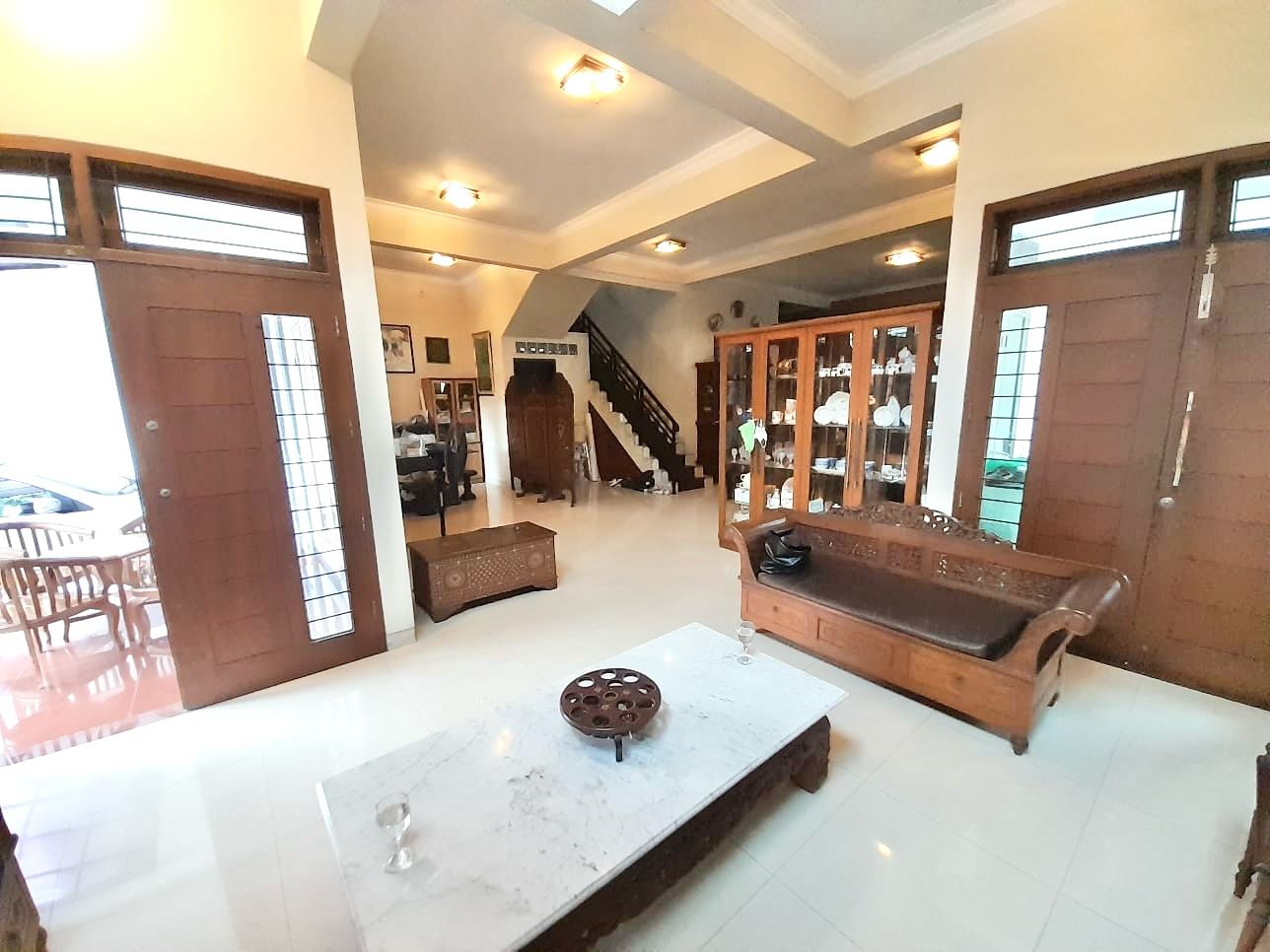 RUMAH DI VILLA JAKASETIA BEKASI SELATAN