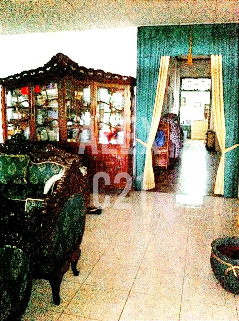 Dijual Cepat B U Rumah vintage, Senen, Jakarta Pusat