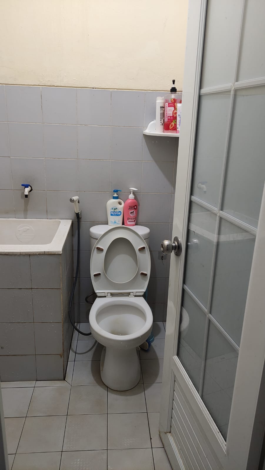 Dijual rumah komplek Siap Huni di Vila Dago Pamulang, Benda Baru