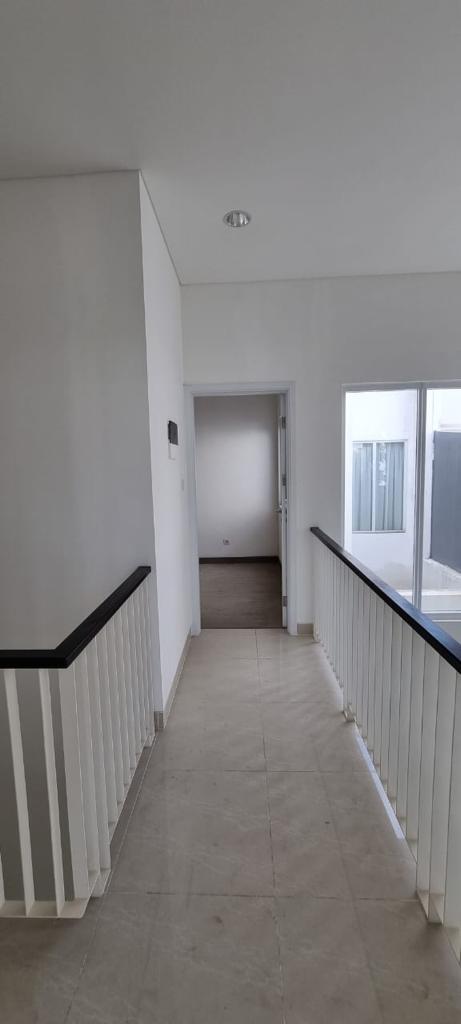 Dijual Rumah di Riviera Metland Puri