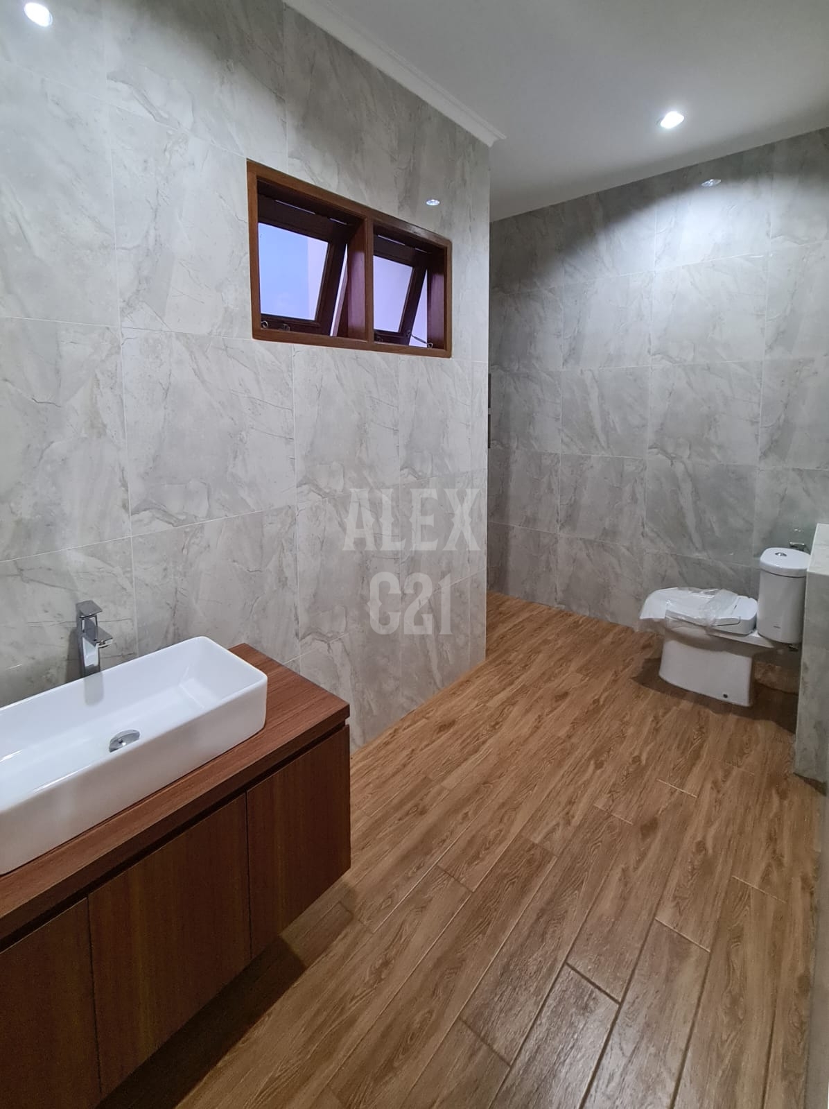 Dijual rumah baru Ciledug, Tangerang Kota