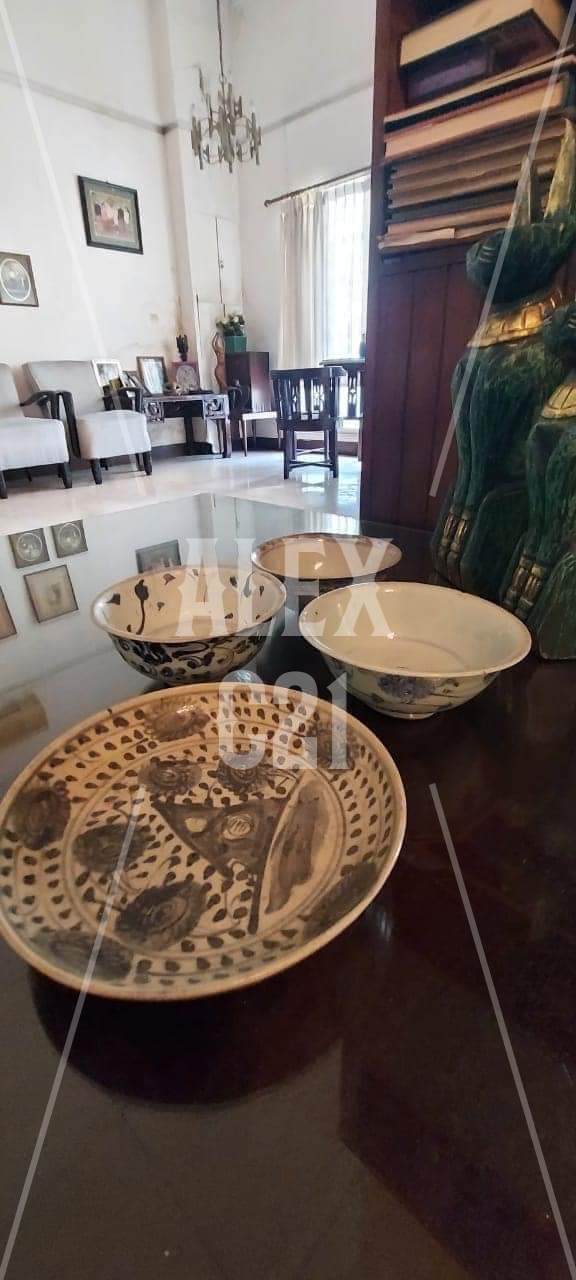 Dijual BU rumah tua Menteng, Cikini,Jakarta Pusat (hitung tanah)