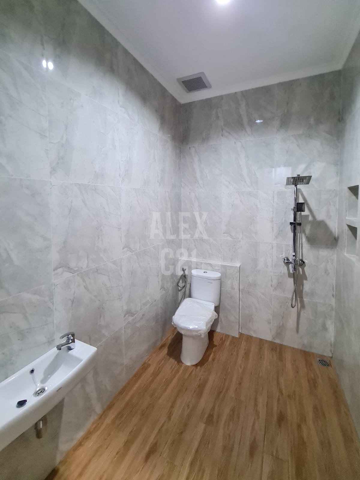 Dijual rumah baru Ciledug, Tangerang Kota