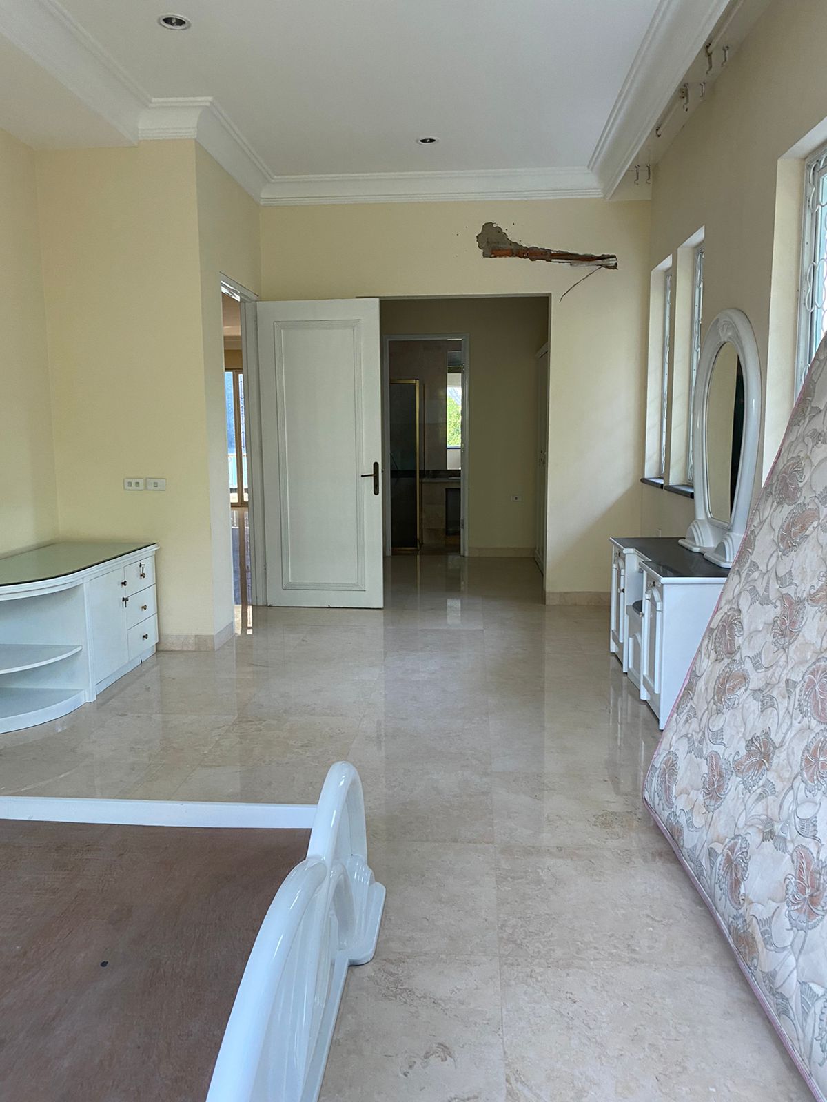 Dijual rumah mewah di Sunter Agung Podomoro, Sunter Agung