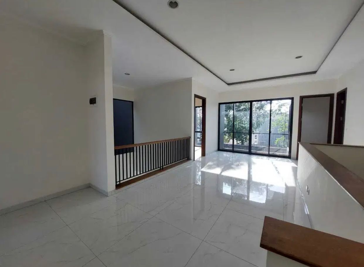 Dijual Rumah di Cluster Eldora Utama, Suvarna Sutera, Tangerang