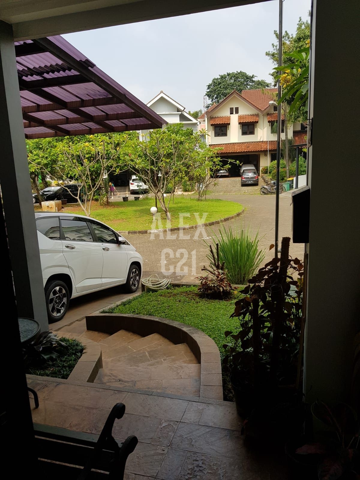 Dijual rumah cantik mewah Jatibening Baru, Pondok Gede, Bekasi