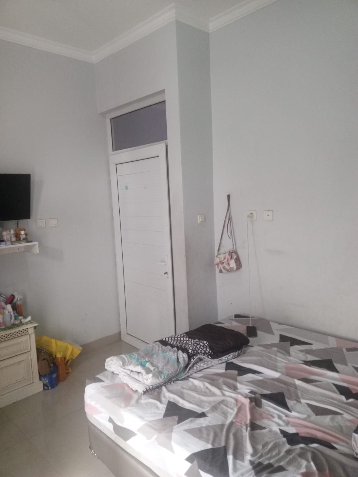 Rumah cantik dan murah Jl Setu Pedongkelan Cimanggis Depok