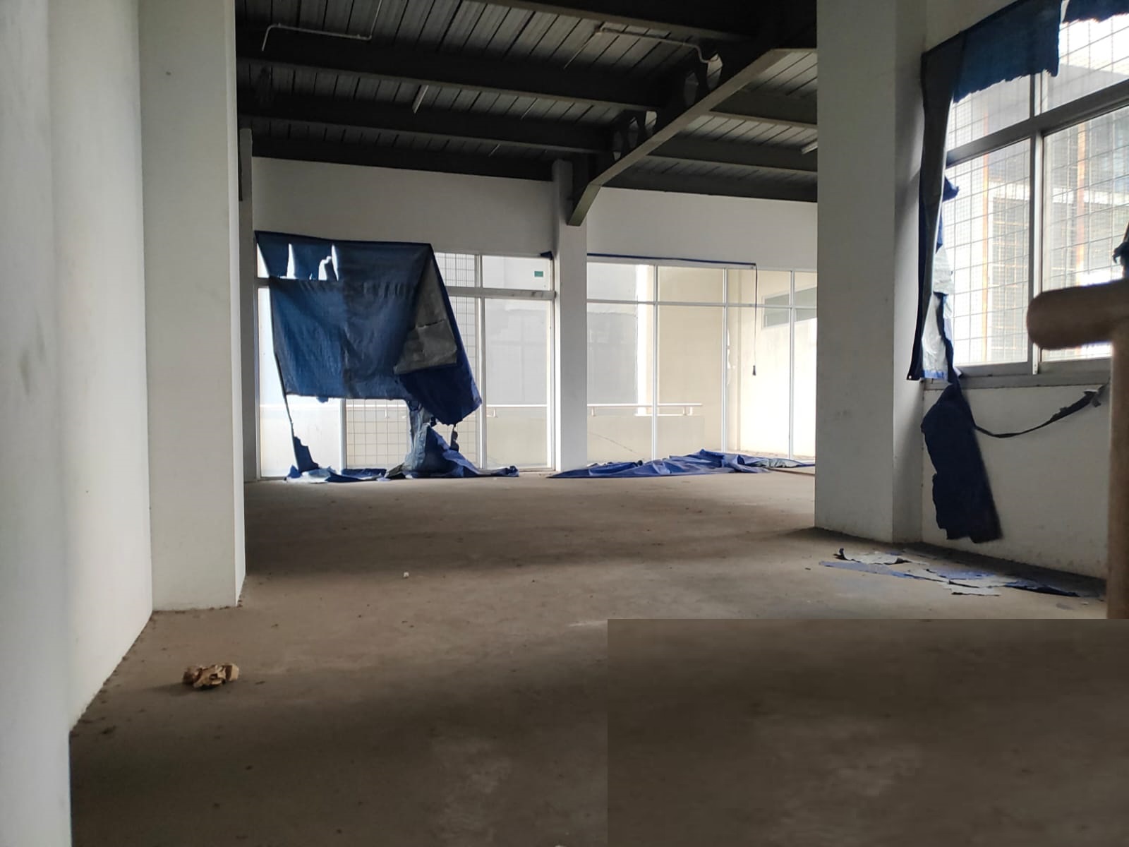 Dijual rumah x gudang di jl.Kemenangan, Glodok, Taman Sari