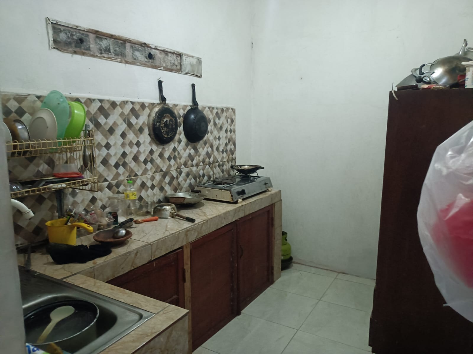 Rumah murah second perkampungan di Harjamukti Depok