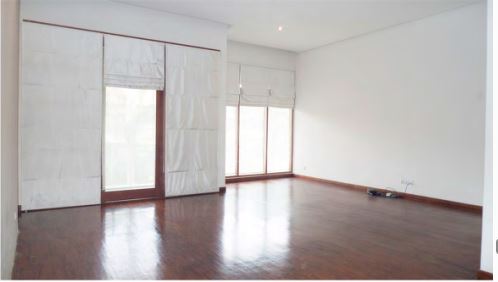 Dijual rumah mewah, Jl Benda-Kemang, Cilandak Timur Pasar Minggu