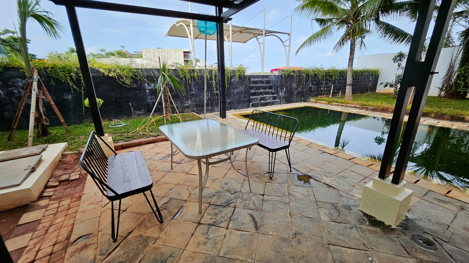Dijual/Disewa rumah bisa parkir yatch pribadi di Pantai Mutiara