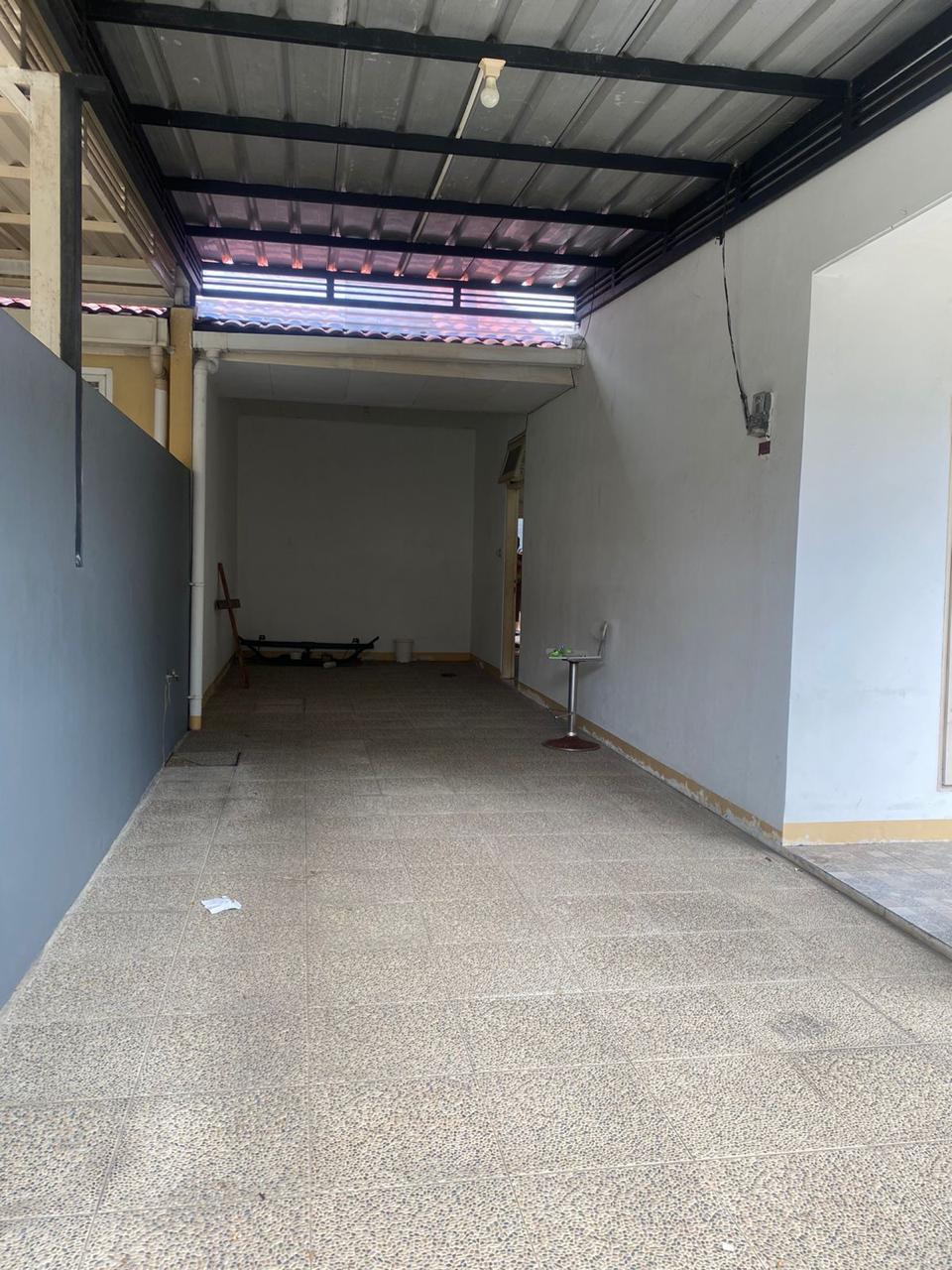 Dijual rumah komplek di Grand Galaxy, Jaka Setia, Bekasi Selatan