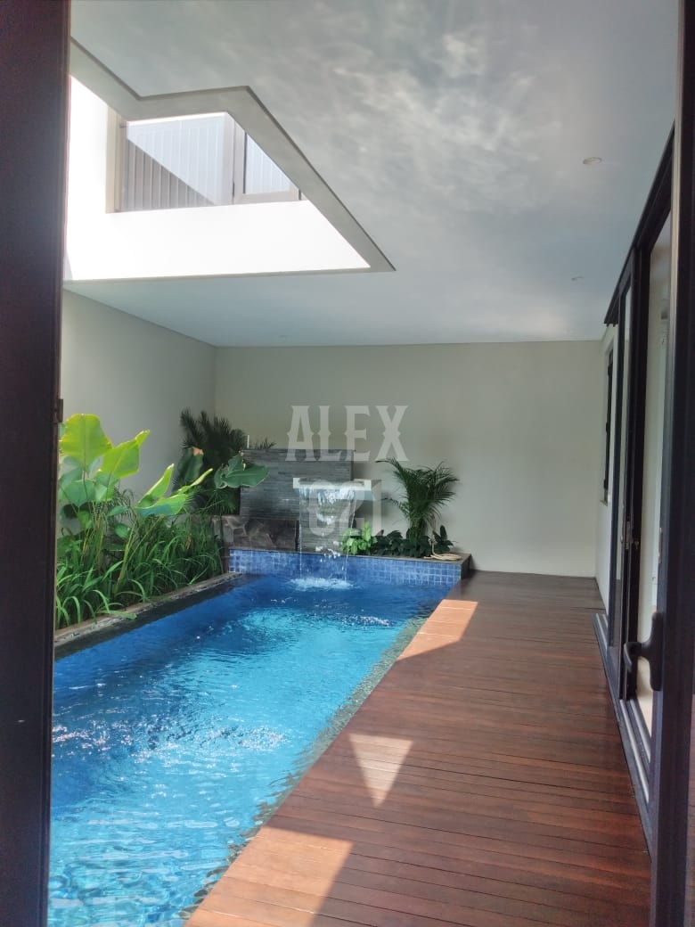 Dijual Rumah Modern Minimalis dan Mewah Cilandak Jakarta Selatan