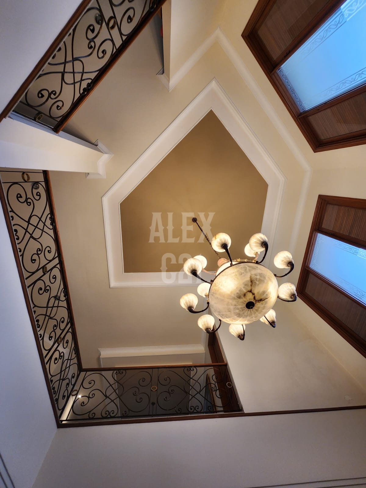 Dijual Rumah mewah Pondok Indah, Kebayoran Lama, Jakarta selatan