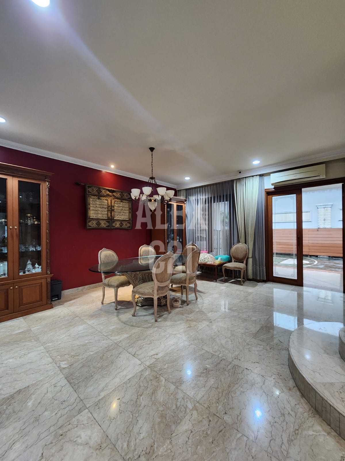 Dijual Rumah mewah Pondok Indah, Kebayoran Lama, Jakarta selatan