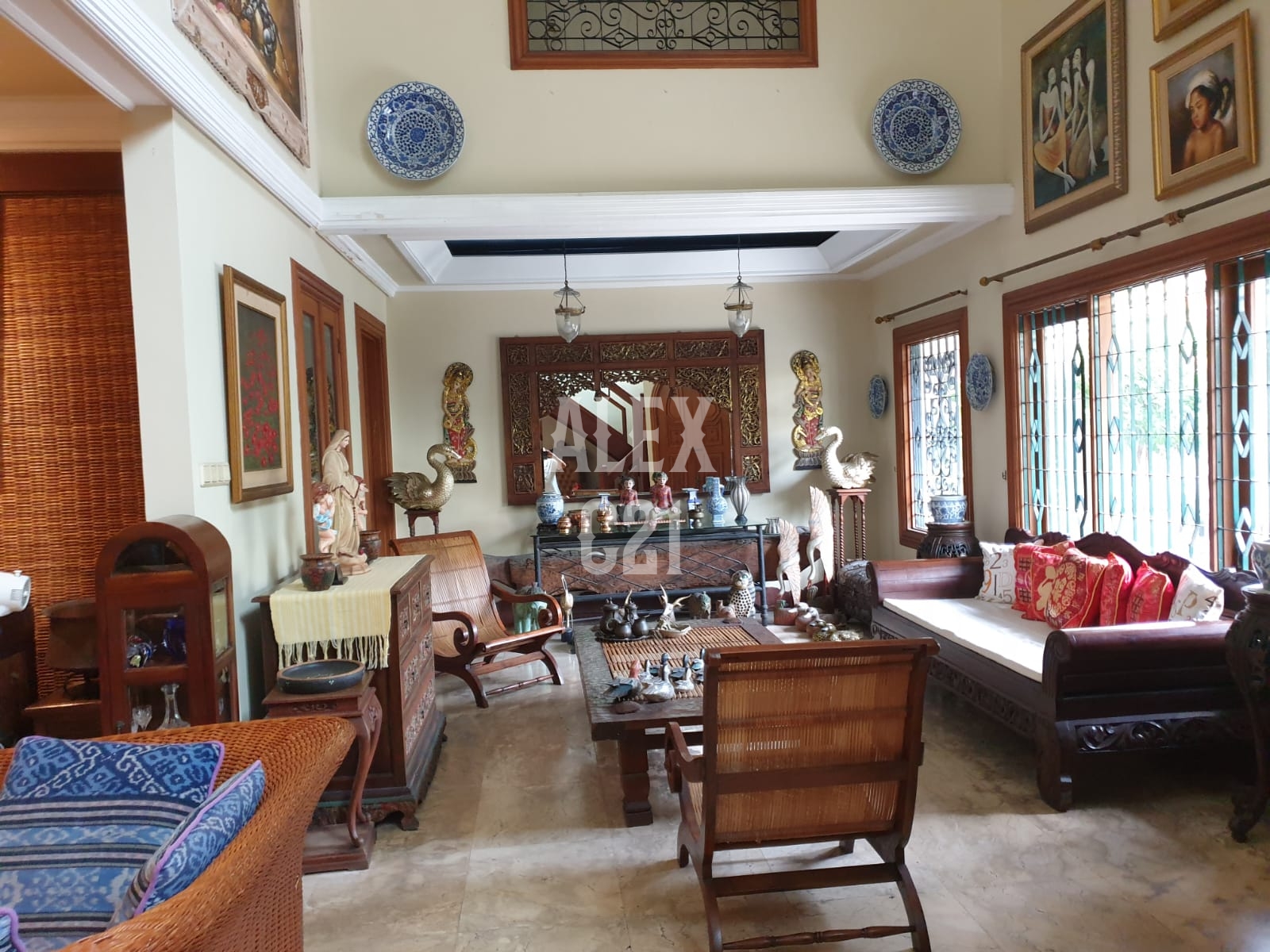 Dijual rumah di Pondok Indah, Kebayoran Lama, Jakarta Selatan