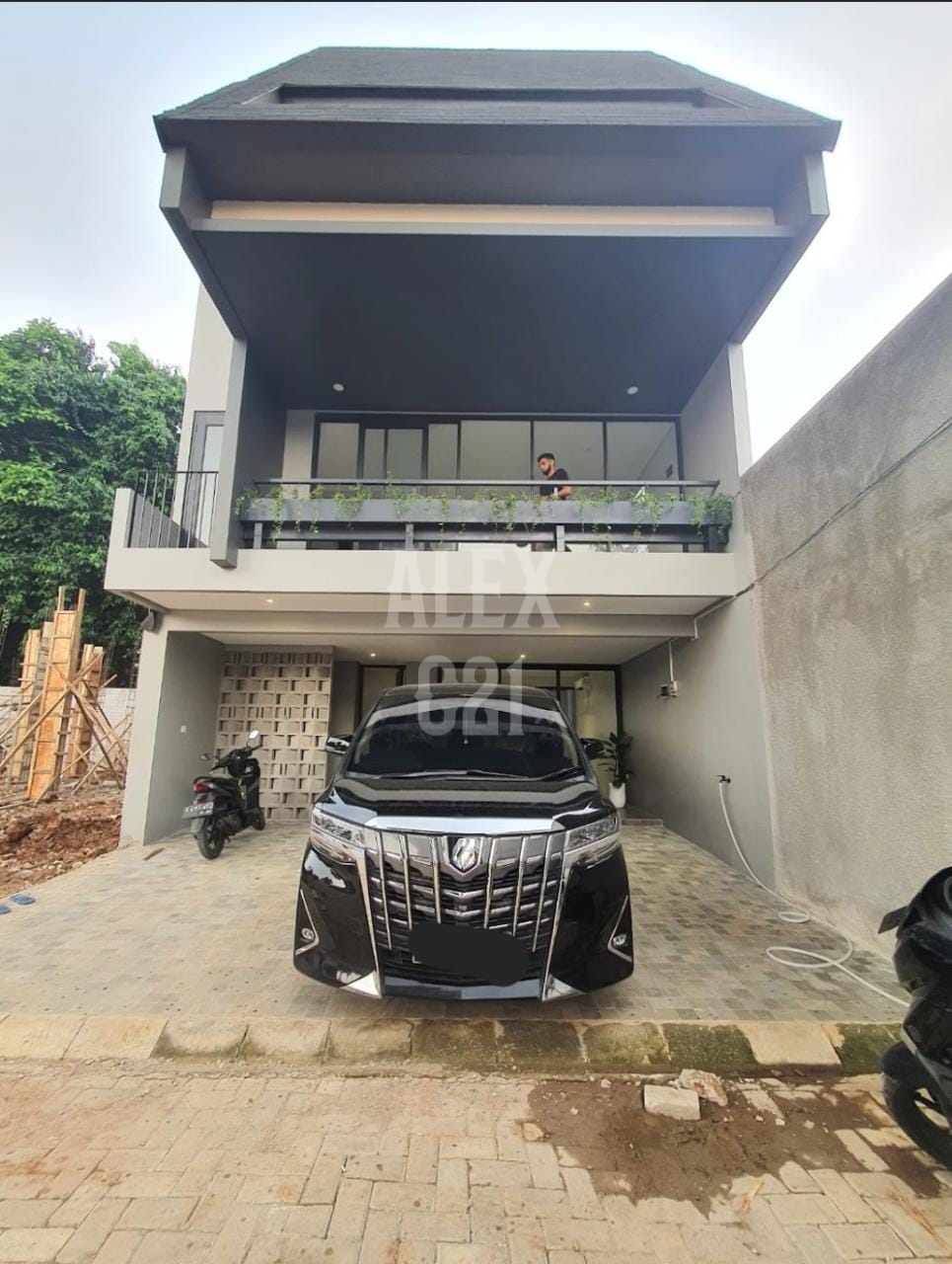 For SaleTown House Kemang, Mampang Prapatan, Jakarta Selatan