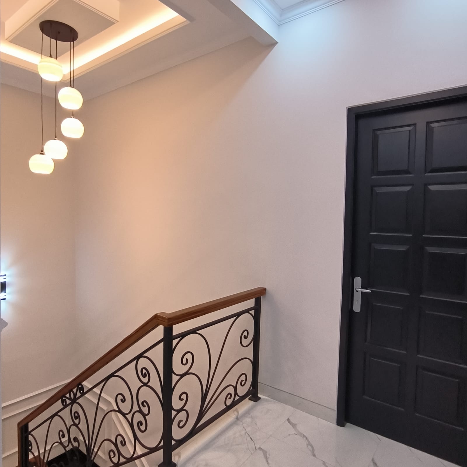 Dijual Rumah Dekat Mall Pejaten Village Pejaten Barat JakSel