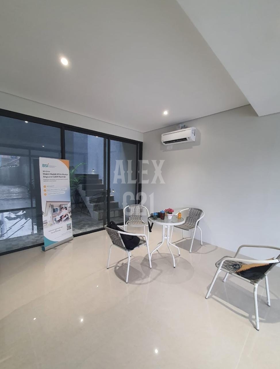 For SaleTown House Kemang, Mampang Prapatan, Jakarta Selatan