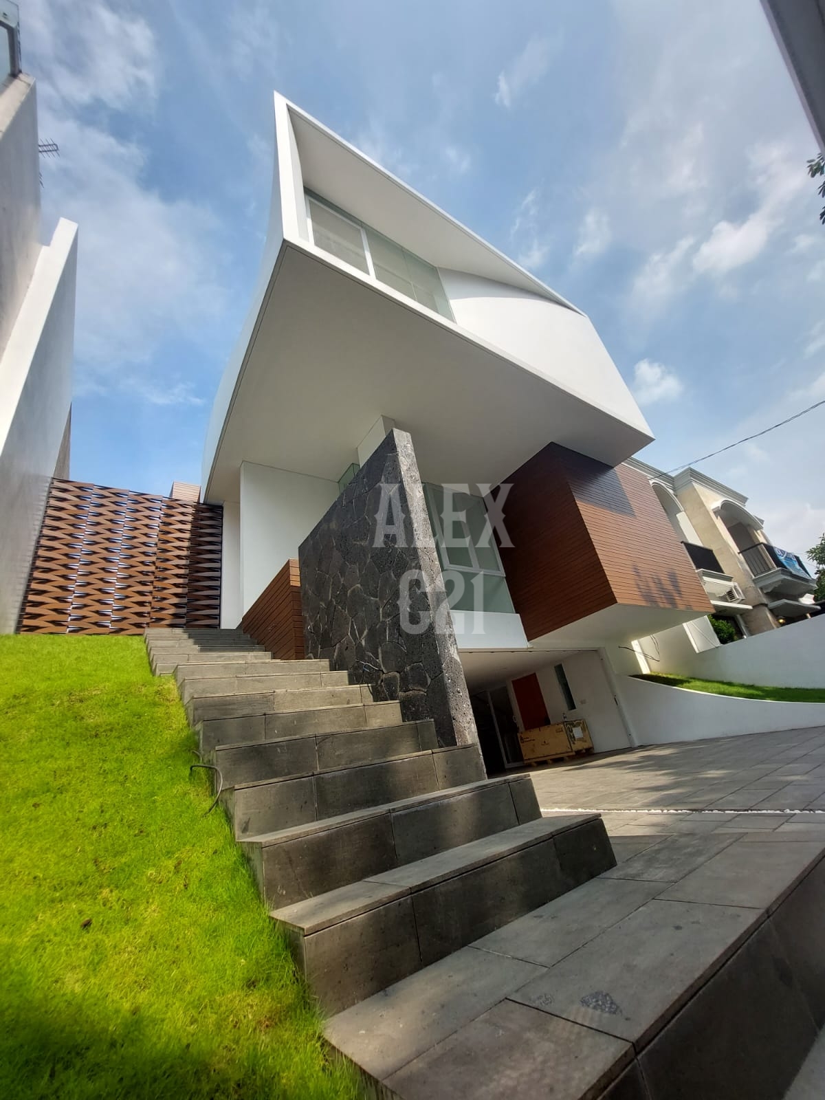 For SaleTown House Kemang, Mampang Prapatan, Jakarta Selatan