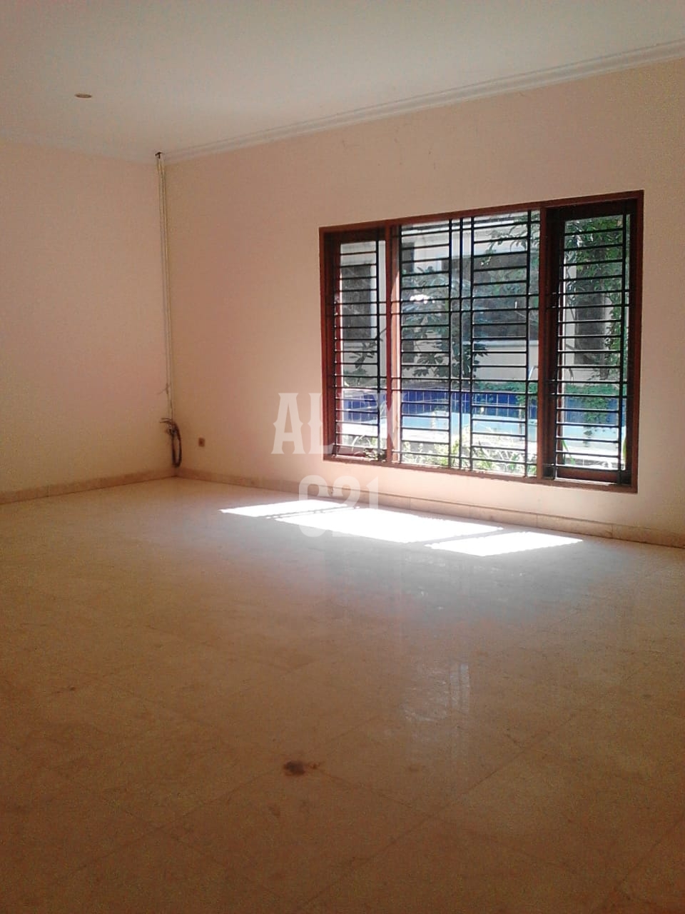 Dijual rumah kantor Jalan kemang, Jakarta Selatan