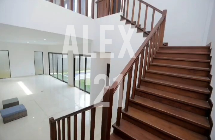Dijual rumah mewah di Pejaten, Pasar Minggu, Jakarta Selatan