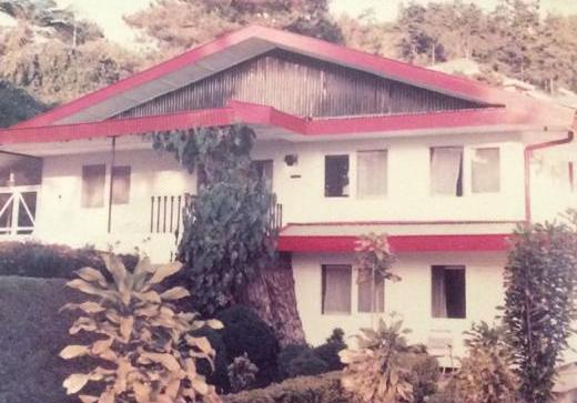 Dijual Villa di Jl.Raya Puncak-Gadog,Ciloto,Cipanas,Jawa Barat