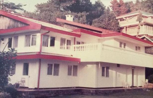 Dijual Villa di Jl.Raya Puncak-Gadog,Ciloto,Cipanas,Jawa Barat