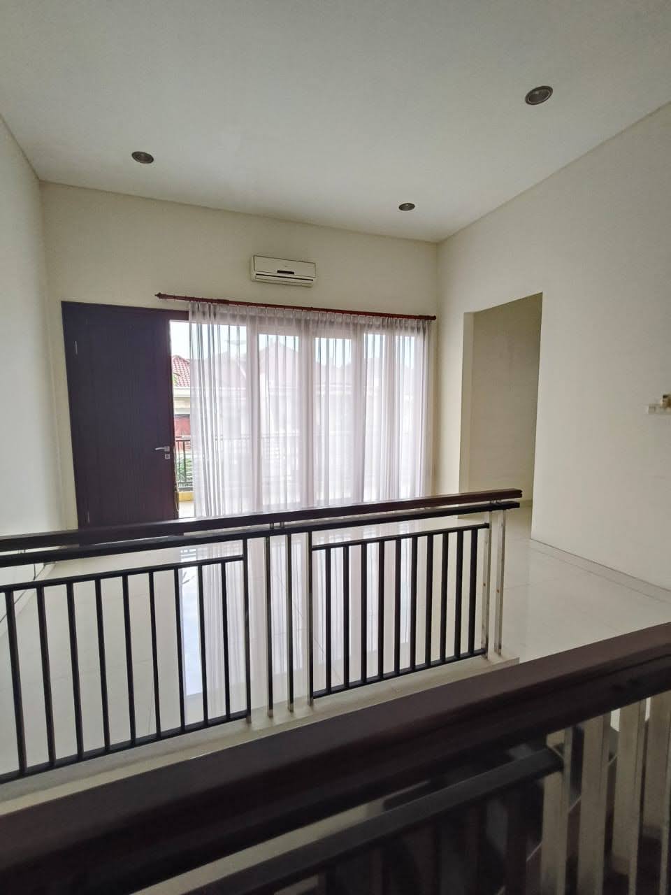 Jual Rumah Jl. DHARMAHUSADA MAS Surabaya*