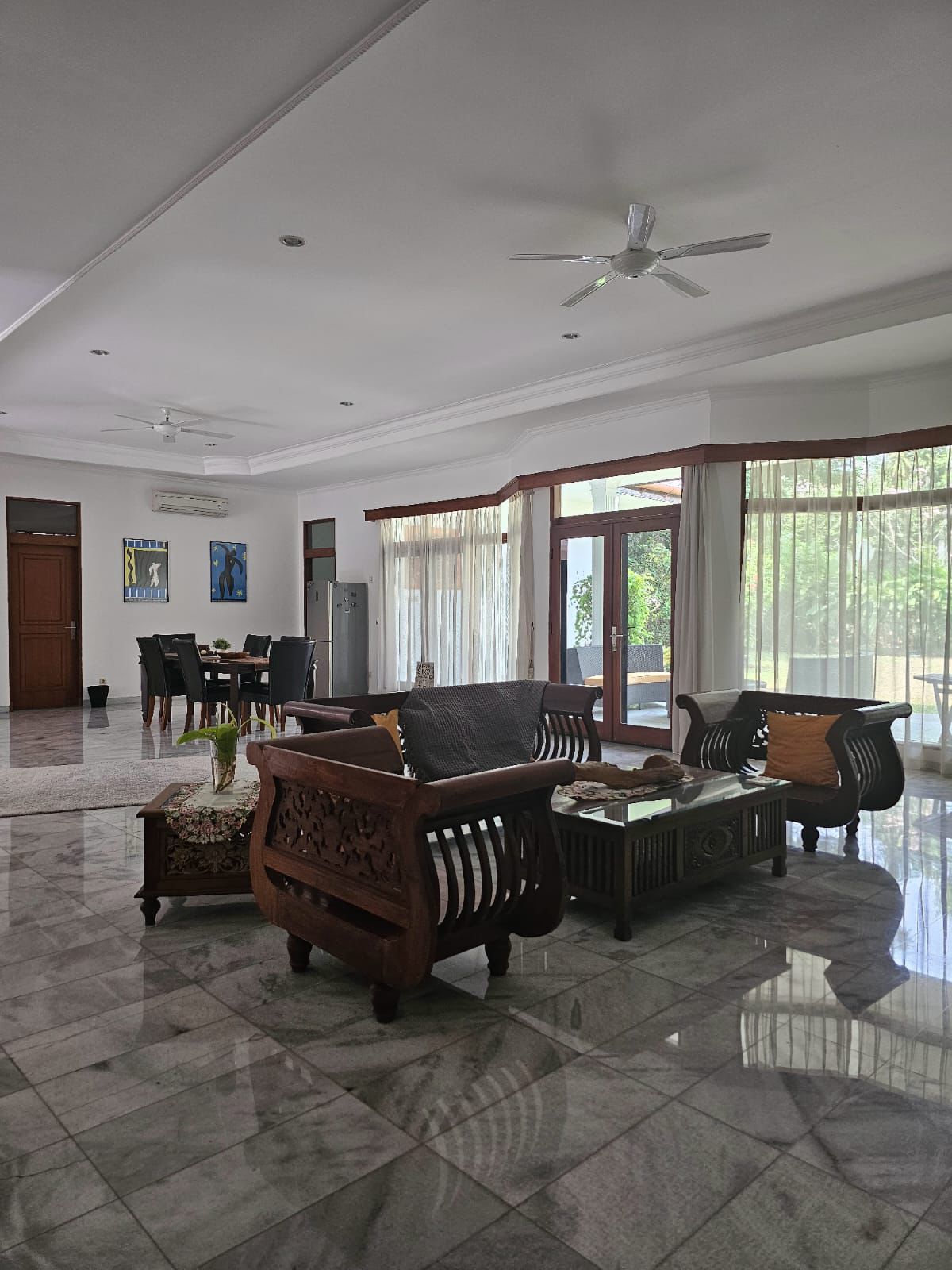 Sewa rumah mewah dalam Komplek di Pejaten Barat, Pasar Minggu