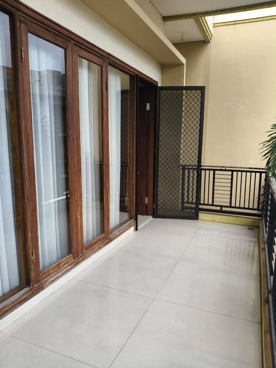 Jual Rumah Jl. DHARMAHUSADA MAS Surabaya*