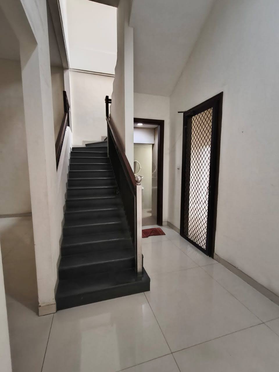 Jual Rumah Jl. DHARMAHUSADA MAS Surabaya*