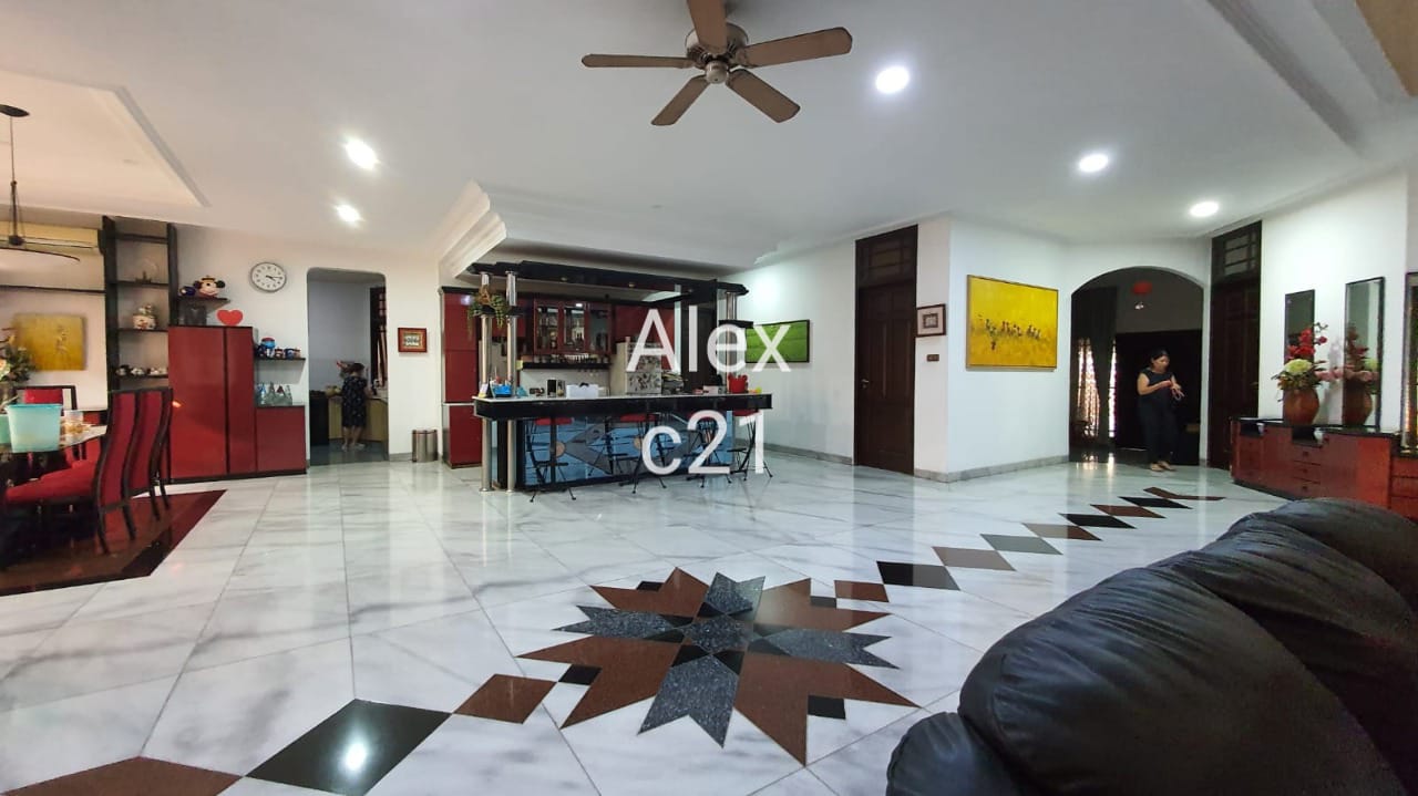 Jual rumah mewah di Danau Indah, Sunter, Jakarta Utara