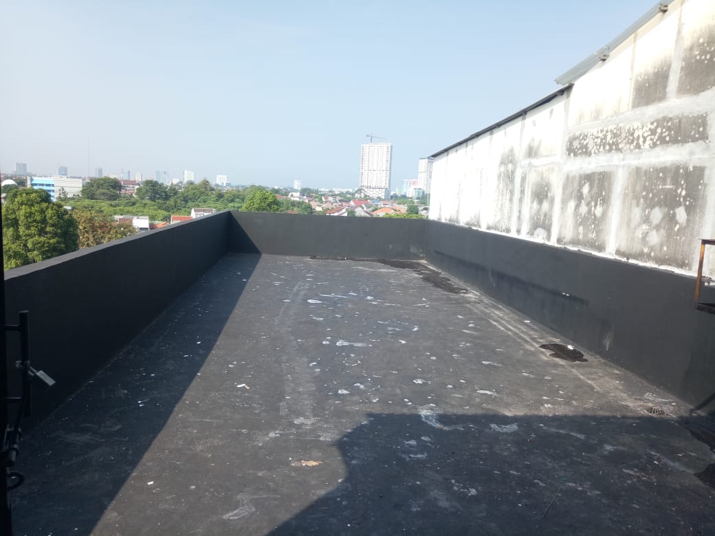 Jual/sewa ruko 4 lantai di Pejaten Timur, Pasar Minggu, Jakarta