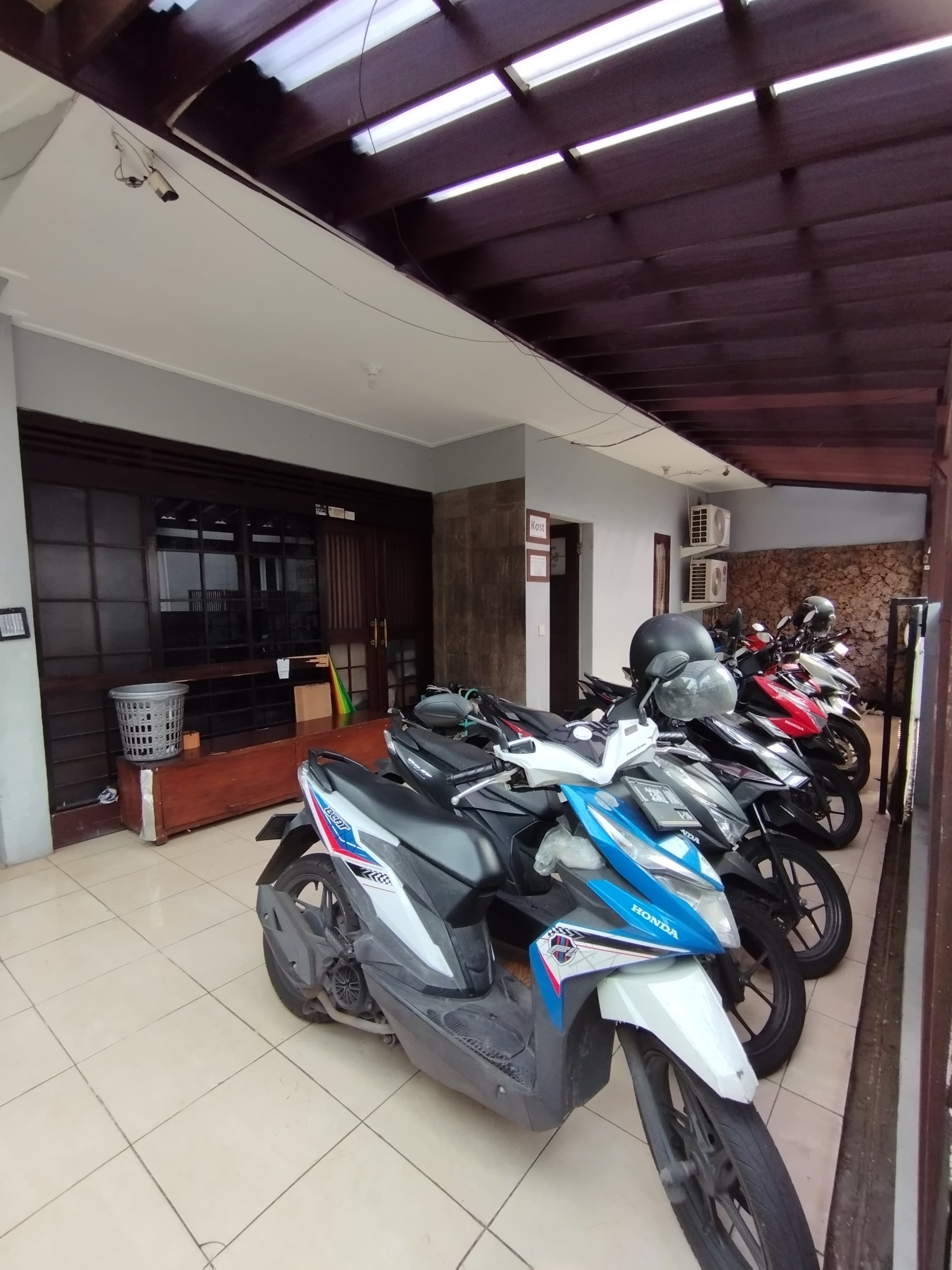 Jual rumah kost 16 kamar di Kuningan, Setia Budi, Jakarta Selata