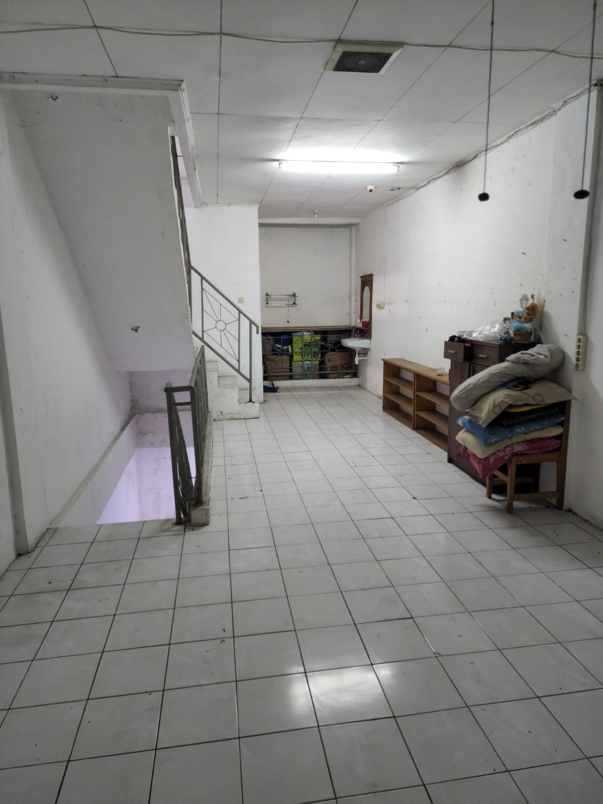 Dijual ruko di ruko di Peta Selatan di Kalideres, Jakarta Barat